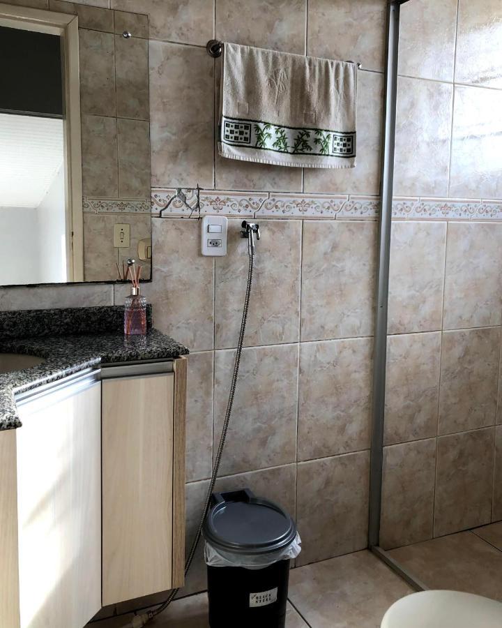 Quarto Privado Em Residencia No Coracao De Foz - Casa E Banheiro Compartilhado Фос ду Игуасу Екстериор снимка