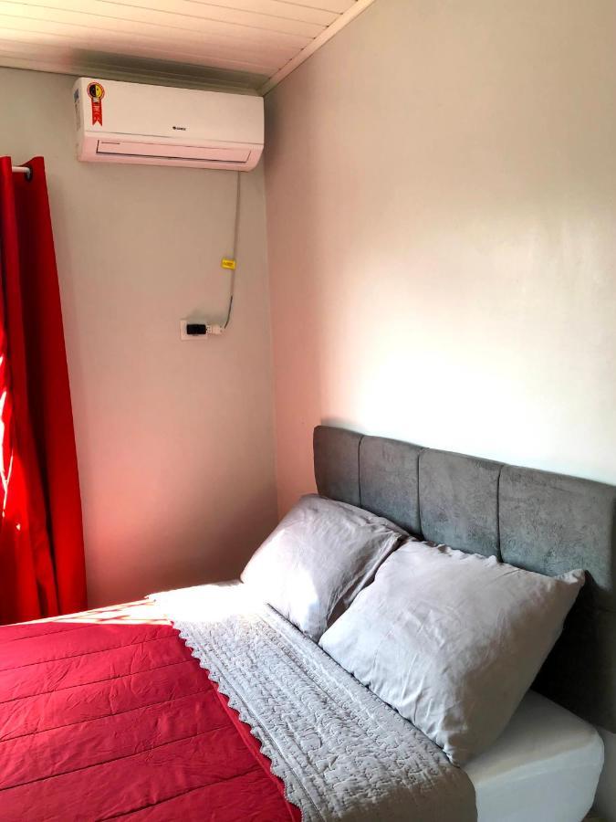Quarto Privado Em Residencia No Coracao De Foz - Casa E Banheiro Compartilhado Фос ду Игуасу Екстериор снимка